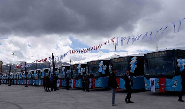 Erzurum Büyükşehir Belediyesi filosuna 120 yeni araç kattı