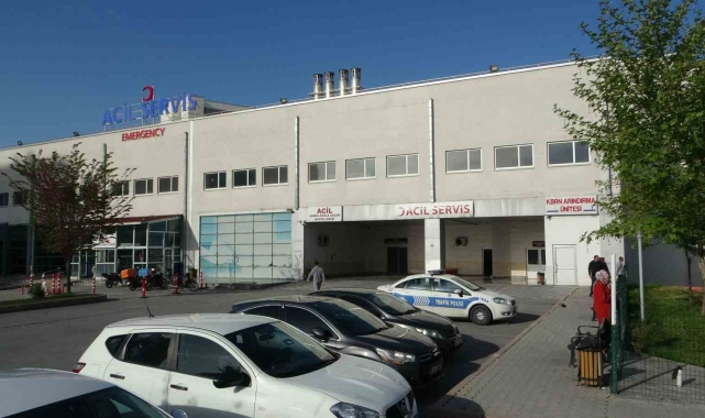 Tadilat yaparken çatıdan düşen şahıs yaralandı