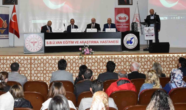 "Hasta ve Hekim İçin Güvenli Kan Transfüzyonu" eğitim semineri verildi
