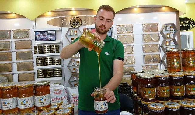 Bitlis balı dünya birincisi oldu