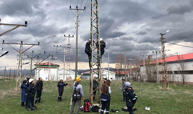 Mühendislere yüksekte çalışma eğitimi verildi