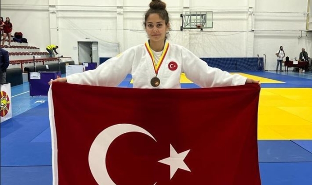 Sinem Aydın Makedonya'dan bronz madalyayla döndü