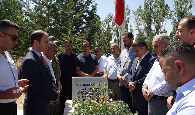 Erciş'li Şehit Halil Hamuryen, Mezarı Başında Anıldı...