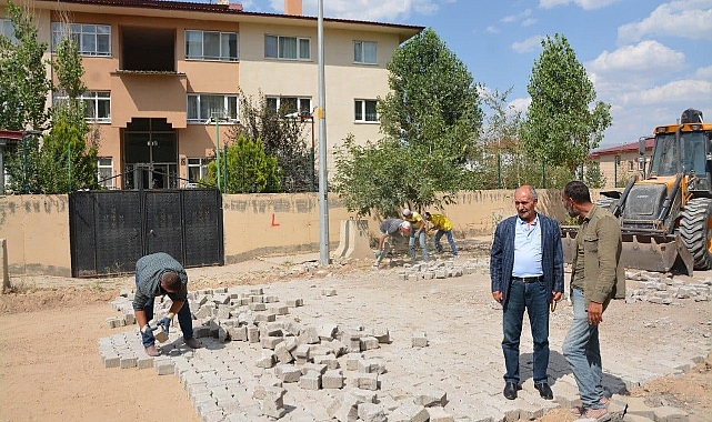 Patnos Belediye başkanımız yol çalışmaları denetiminde