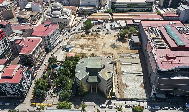 Kent meydanı şehrin yeni adresi olacak