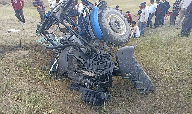 Traktör devrildi, yaralılar helikopterle hastaneye getirildi