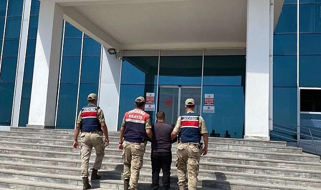 Erciş'te 26 yıl kesinleşmiş hapis cezası ve 17 farklı suçtan aranan şahıs yakalandı