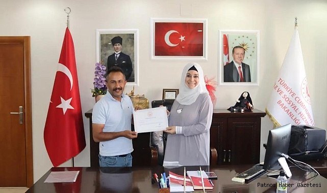 Ağrı'da deprem bölgesinde psiko-sosyal destek veren personele teşekkür belgesi verildi