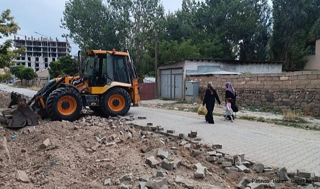 Ağrı’da kış gelmeden yol yapım çalışmalarının bitirilmesi planlanıyor…