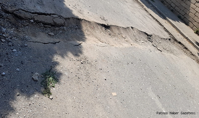Ağrı’da yol çalışması için yapılan set sürücüleri çileden çıkarttı…