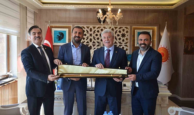 AK Parti Grup Başkanvekili Akbaşoğlu'nun Ahlat ziyareti