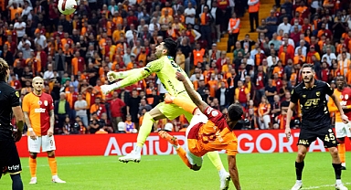 Aslan, seriye bağladı!