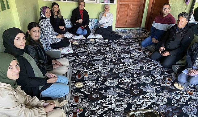 Ağrı'da öğretmenler ev ziyaretleri yapıyor