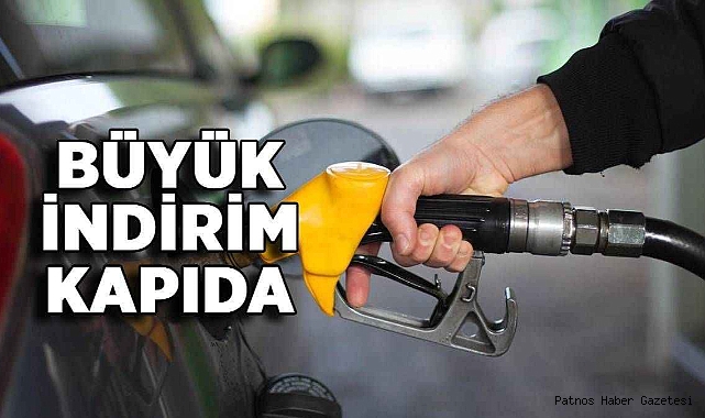 Benzine büyük indirim bekleniyor