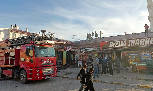 Erciş'te bir fırın yandı