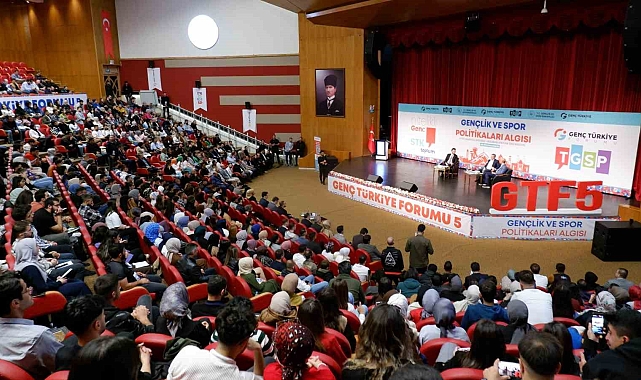 Gençlik ve Spor Bakanı Osman Aşkın Bak , Erzurum'da Genç Türkiye Forumu'na katıldı