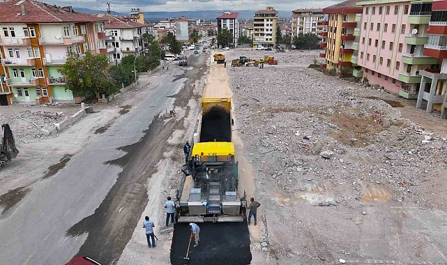 Malatya'da tahrip olan kaldırımlar yenileniyor