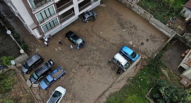 Sular çekildi, hasarın boyutu ortaya çıktı