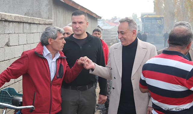 Ağrı Belediyesi 18 mahallede Sıcak Asfalt Serimi yaptı