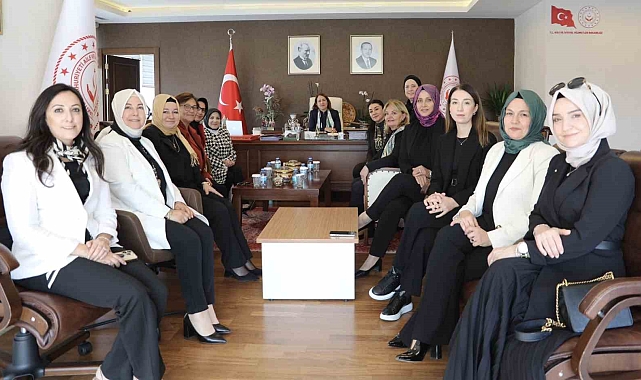 AK Parti Ağrı Milletvekili Kilerci, Bakan Göktaş ve Bakan Yardımcısı Madak ile görüştü