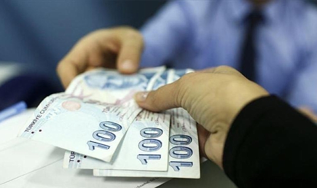 Bağ-Kur ve Emekli Sandığı emeklilerin ödemeleri bugün yapılacak