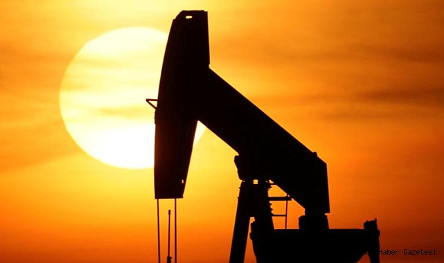 Brent Petrol barili ilk defa 80 doların altına indi