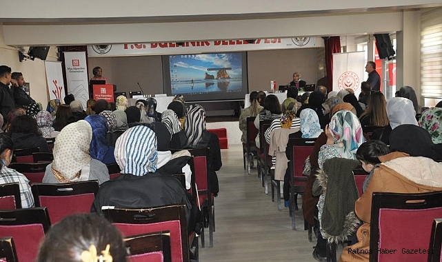 Bulanık’ta “Kadına Şiddet İle Mücadele Paneli” düzenlendi