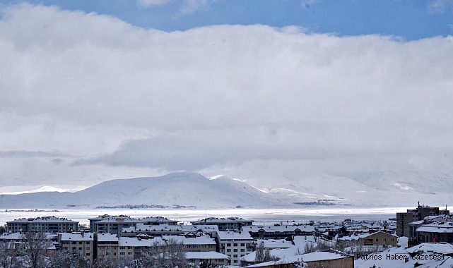Erzurum'da termometreler -15'i gösterdi