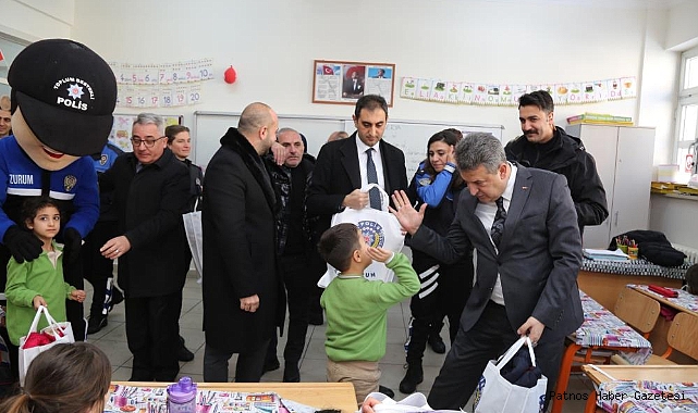 Erzurum İl Emniyet Müdürü Yırtar TOKİ İlköğretim Okulu'nu ziyaret etti