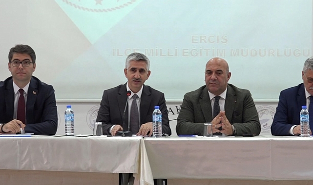 Naif Yılmaz Erciş'te
