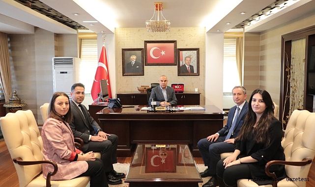 Vali Koç, öğretmenleri makamında kabul etti