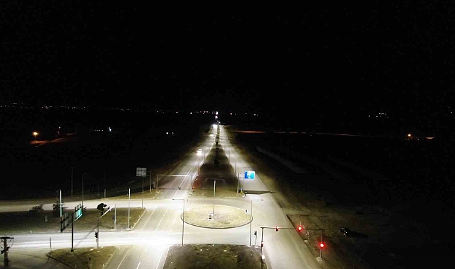 VEDAŞ&#039;tan yol aydınlatma çalışması