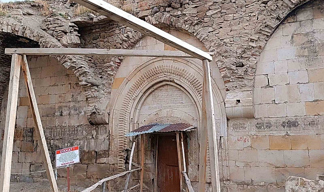 Yedi Kilise yıkılma tehlikesiyle karşı karşıya