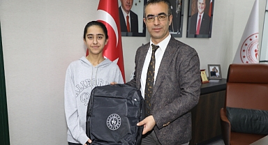 Ağrılı Sporcu Badminton Milli Takımına Davet Edildi