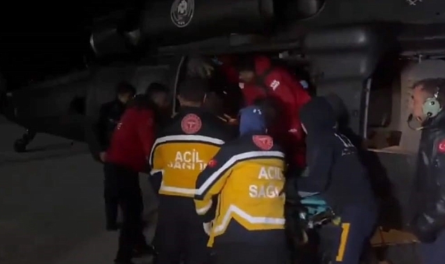 Askeri helikopter Bahçesaraylı acil hastalar için havalandı