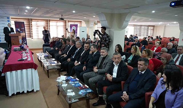 Erzincan'da 'Sivil Toplum Medya Buluşmaları' programı gerçekleştirildi