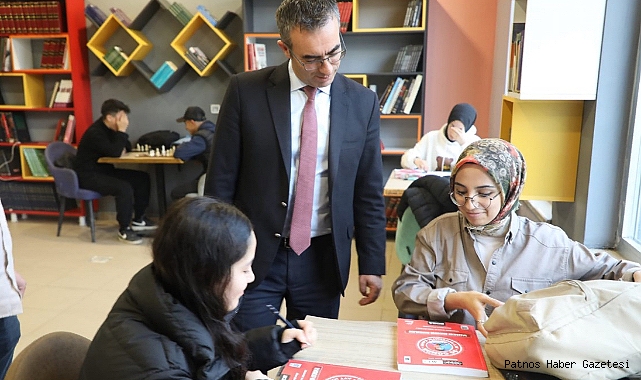 Müdür Din’den, Gençlik Merkezi’ne ziyaret