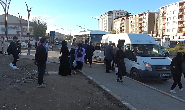 Muş' ta halk otobüsleri öğrencilere ücretsiz oldu