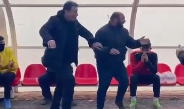Muş'ta Engelli bireylere futbol maçında güzel anı