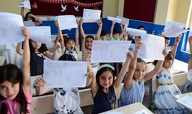 Teşekkür belgesi kaç puanla alınıyor? 2023 takdir ve teşekkür belgesi hesaplama nasıl yapılır?