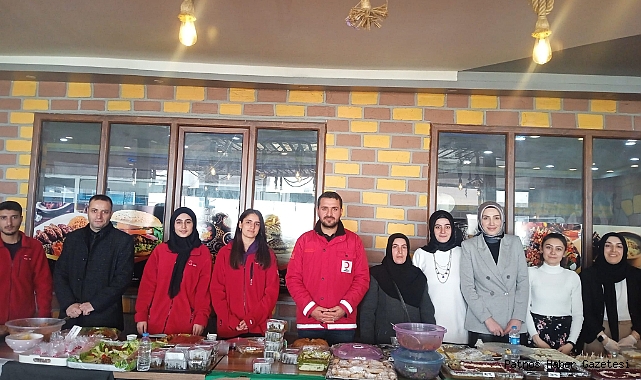 Tutak  Minik Kalplerden Filistin’e "Gönül Köprüsü” kermesi