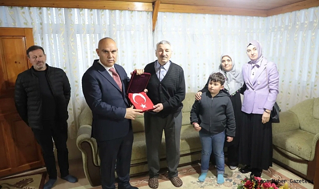 Vali Koç ve eşi Neslihan Gül Koç'tan ev ziyaretleri
