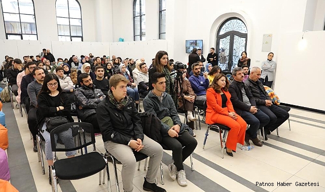 Van'da Yazar Yıldız Ramazanoğlu sanatseverlerle buluştu