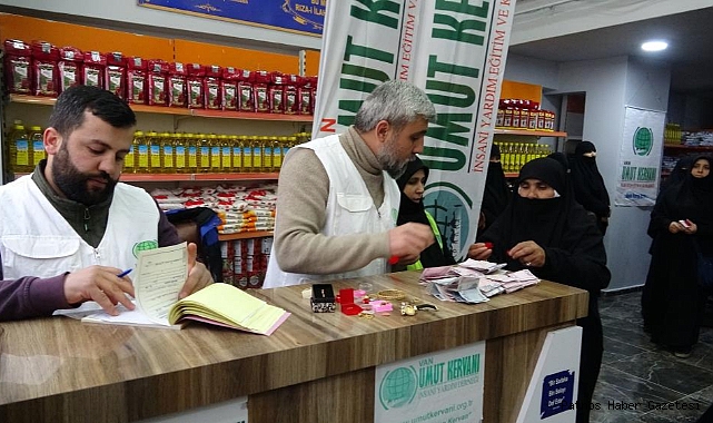 Vanlı kadınlardan Gazze'ye ziynet eşya bağışı