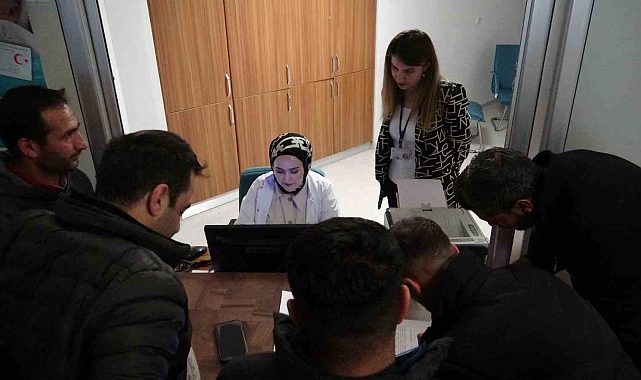 Yenidoğan bebeklerin nüfus işlemleri artık hastanede yapılıyor