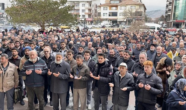 184 Umreci dualarla uğurlandı