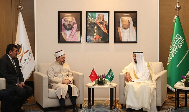 2024 yılı hac protokolünü Cidde'de imzaladı.