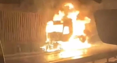 3 tır buzlanma nedeniyle çarpıştı 1 tır çarpışmanın etkisiyle alev aldı: 3 yaralı