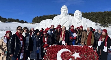 600 gönüllü Sarıkamış Şehitlerini anmak için Ağrı'dan Kars'a gitti