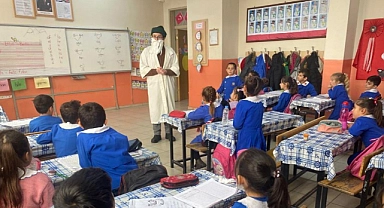 Ağrı'da " Dilimizin Zenginlikleri Projesi" Kapsamında Dede Korkut Hikayesi Canlandırıldı (Videolu Haber)
